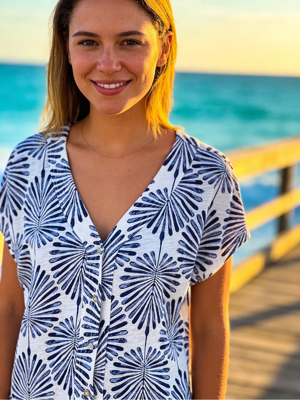 Women’s Navy Floral-Print Linen blend  V-Neck Top